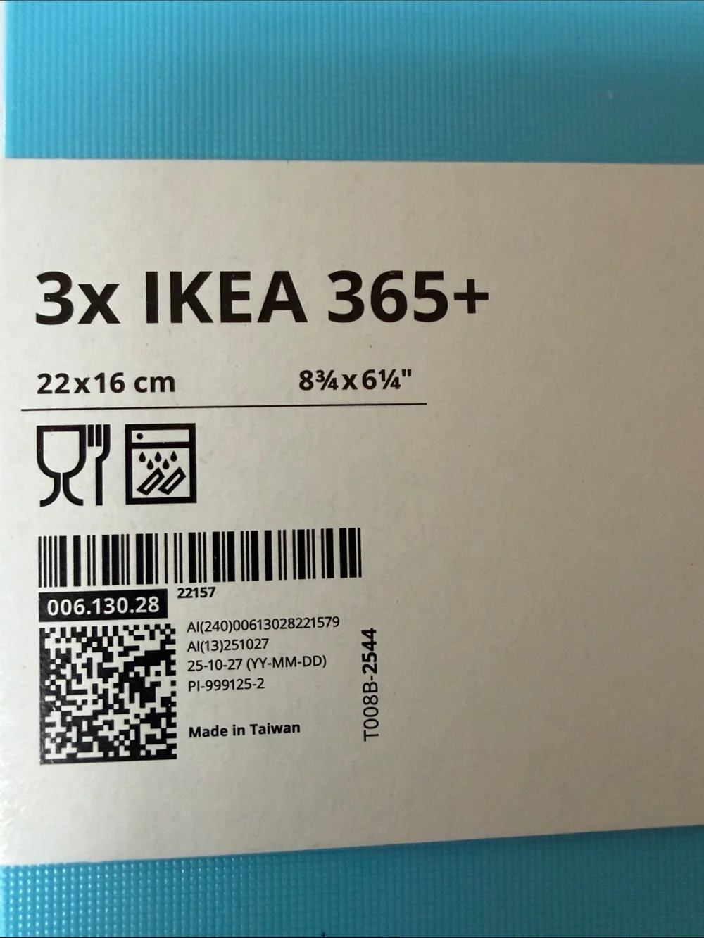 IKEA Textured Cutting Boards - Set of 3 - NWT- Aqua Blue,Navy Blue & Light Blue